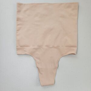 Skims High Waist bonded shapewear Thong Compression Size 4X- 5X